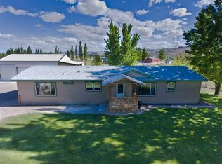 5729 Wagon Wheel Ln, Homedale, ID 83628