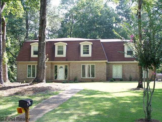 2nd image of 524 Cross Creek Rd