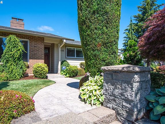 5th image of 3116 NW Lakeridge Dr