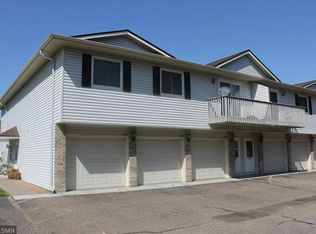 2401 Grenadier Ave N, Oakdale, MN 55128