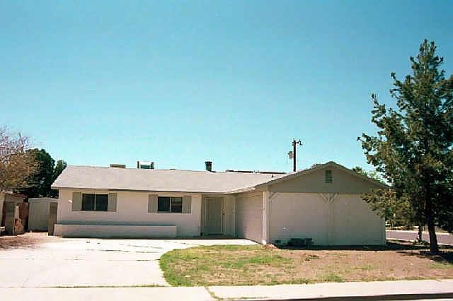 1st image of 203 E garnet Street