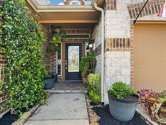 3rd image of 326 Ralston Ranch Ct