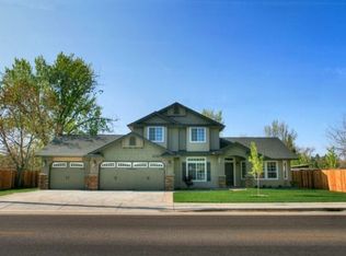 6355 W Castle Dr, Boise, ID 83703