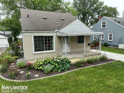 628 S Marias Ave, Clawson, MI, 48017