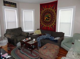 2 Washburn Pl #3, Brookline, MA 02446