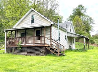 1622 Larkmead Rd, Parkersburg, WV 26101