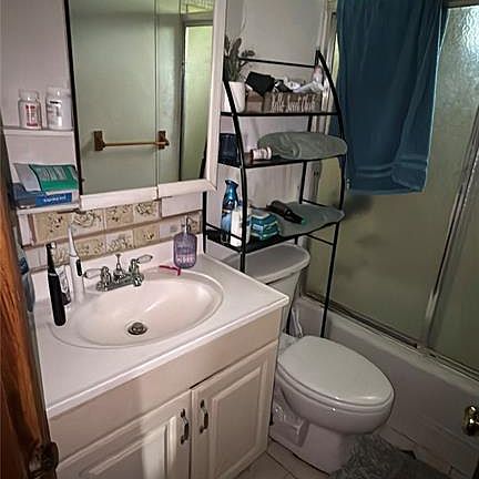 4th image of 3134 La Vista Dr