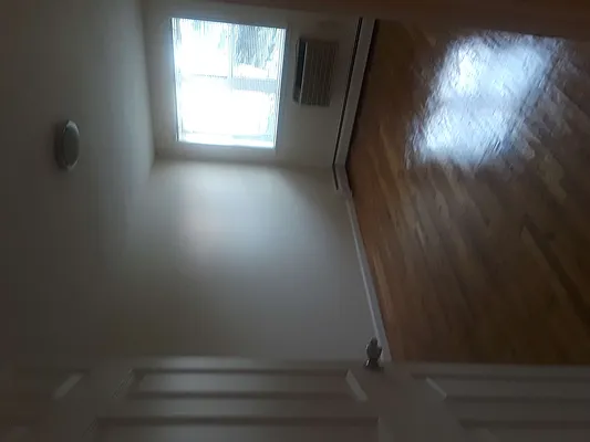 Rented by Sav A Lot Realty Inc | media 3