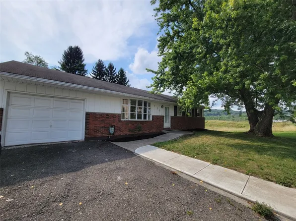 721 Taft Ave, Endicott, NY 13760