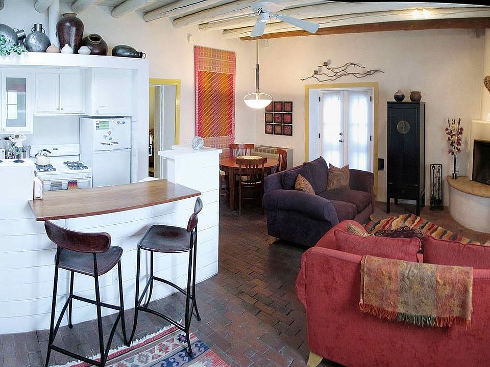 2 bdrm/1 bath. 