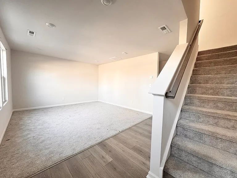 2350 Donnelly Hills Ln — Photo 10