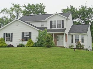 126 Beaver Creek Rd, Fleetwood, PA 19522