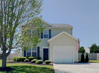 7308 Village Acre Dr, Whitsett, NC 27377