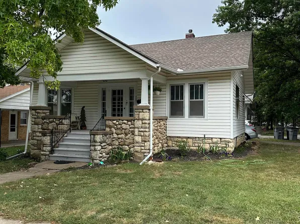 902 W 12th Ave, Emporia, KS 66801