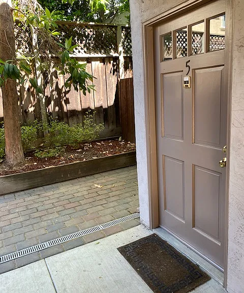 305 Easy St #5 — Photo 8