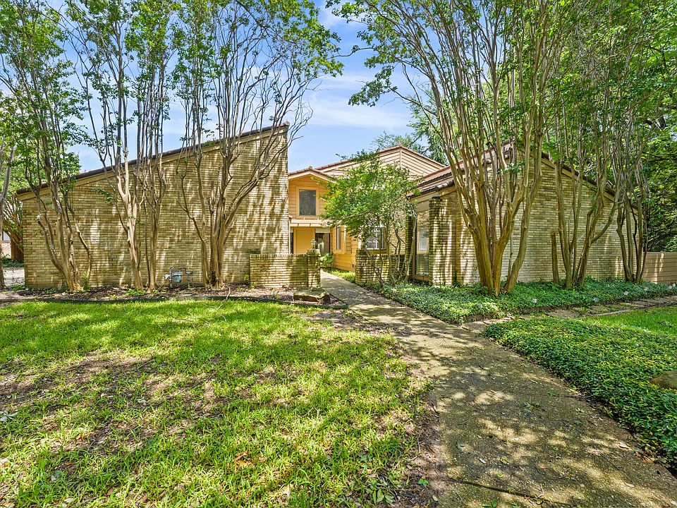 1st image of 3001 Mountain Ash Ct