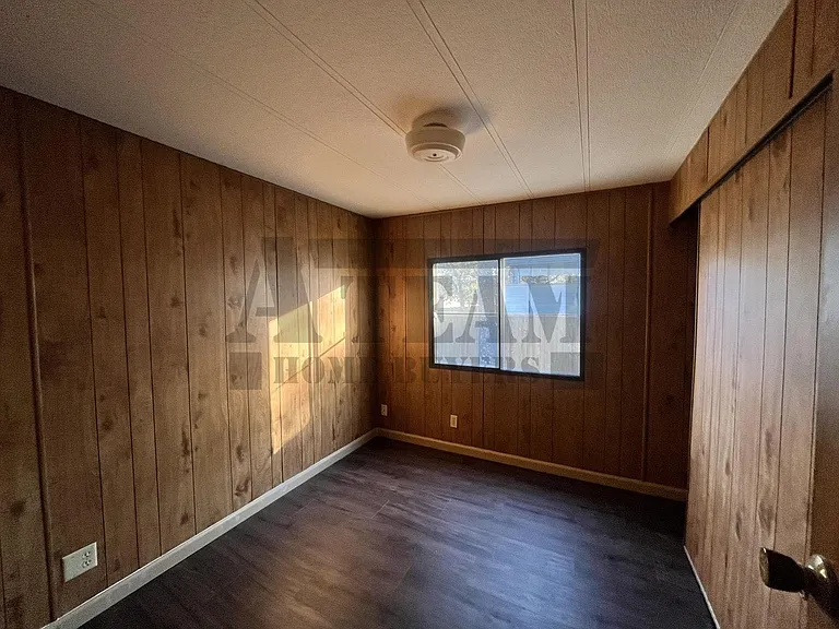 135 Oxbow St — Photo 15