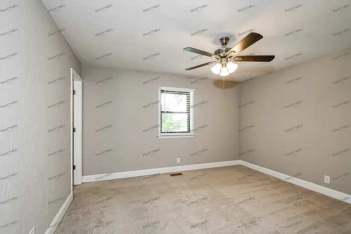 7 Bayberry Ln — Photo 7