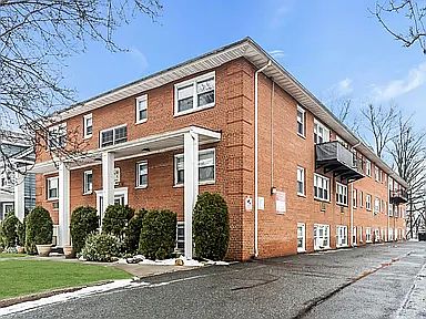 4th image of 222 E Westfield Ave #599dc840d
