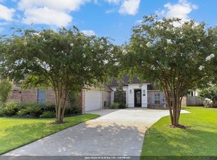 8135 Lavender Dr, Baton Rouge, LA 70818