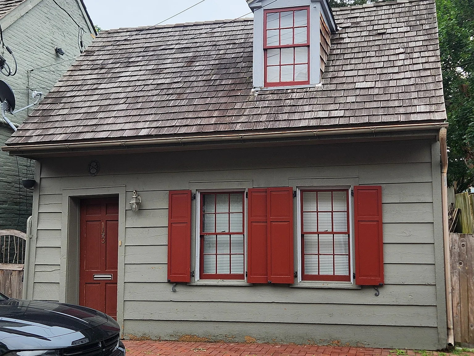2 bed, 833 sqft, $1,595 — Photo 1