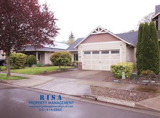 586 Corinne Dr, Newberg, OR 97132