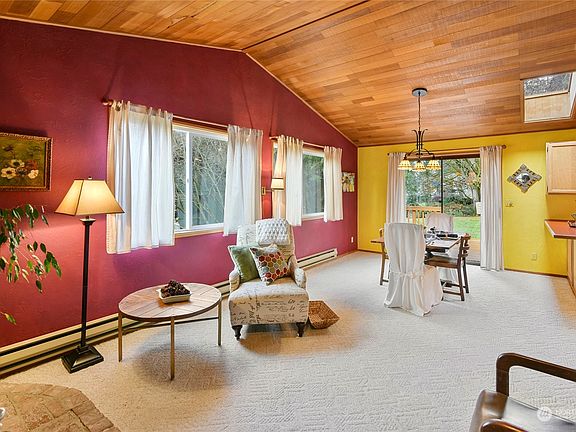 4th image of 5612 NE Ponderosa Boulevard