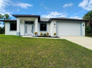 606 Lincoln Blvd, Lehigh Acres, FL 33972