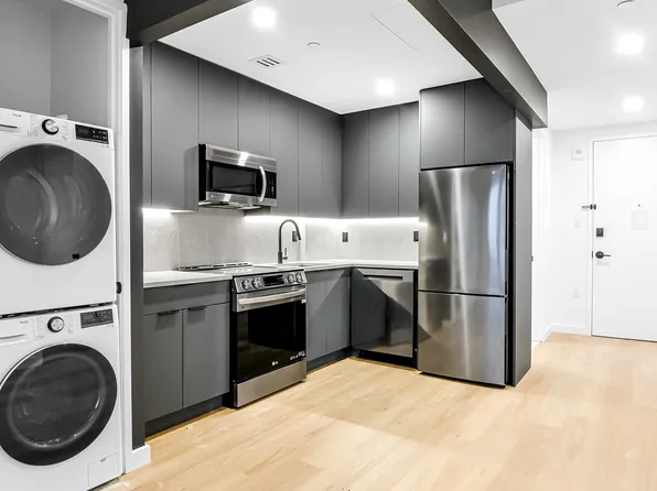 974 Carroll Street image 1 of 59