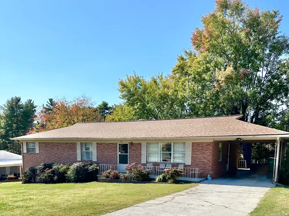 542 Spruce St, Morristown, TN 37813