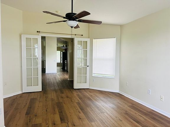 3rd image of 5009 Gato Del Sol Cir