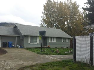 1733 Gardendale Ln, Grants Pass, OR