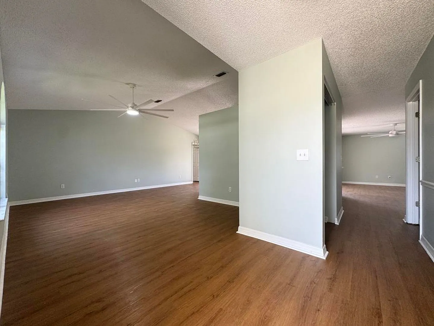 Remodeled 3/2 in Palm Coast — Photo 2