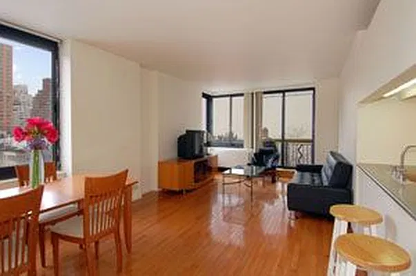 Rented by Douglas Elliman | media 10