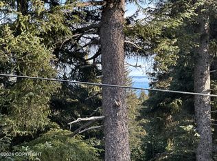 2050 Lund Rd, Seldovia, AK 99663