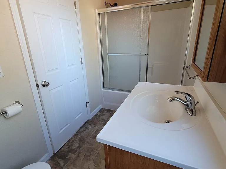 1694 Cloverlawn Dr — Photo 16
