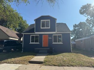 20860 Glen Lodge Rd, Ferndale, MI 48220
