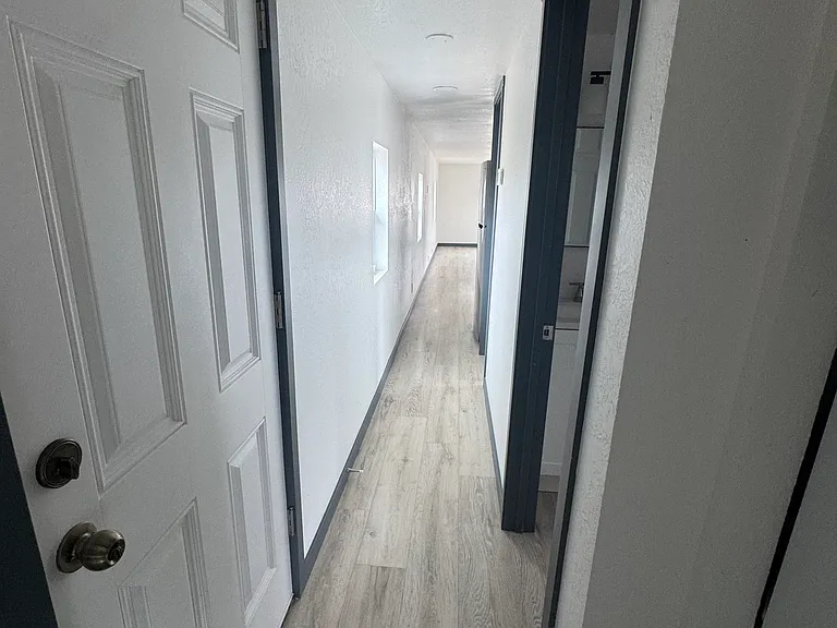 268 E Rolling Hills Dr — Photo 13