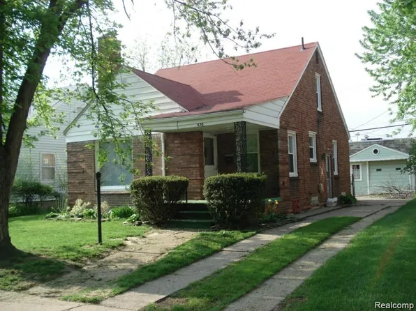 630 W Troy Ave, Ferndale, MI 48220