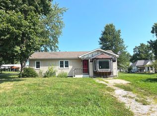414 W 1st St, Bosworth, MO 64643