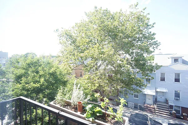 Rented by Corcoran | media 8