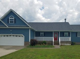90 River Side Dr, Dunlap, TN 37327