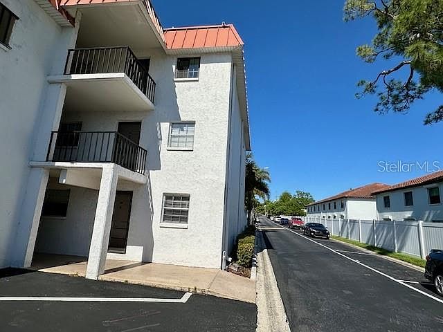 1st image of 10530 77th Ter APT 118