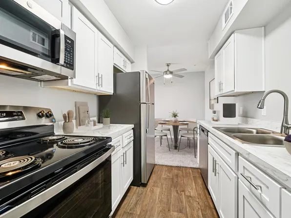 The Warwick, 3100 Nw Expy #379, Oklahoma City, OK 73112