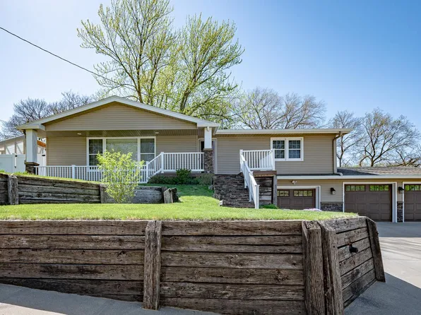 2641 S Helen St, Sioux City, IA 51106