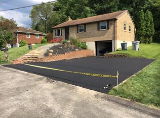 209 Sandy Dr, Glenshaw, PA