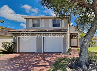16554 NW 10th St, Pembroke Pines, FL 33028