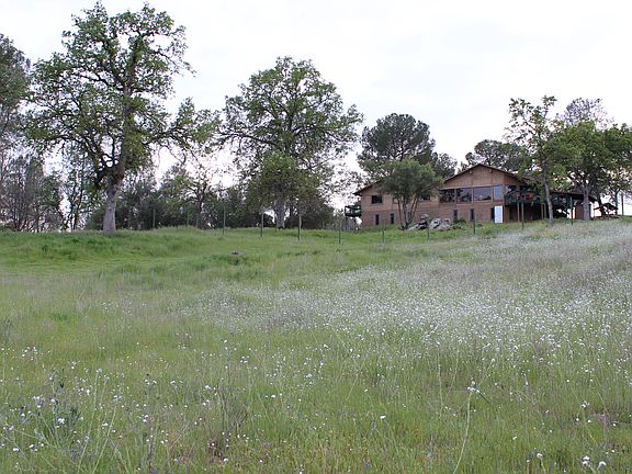 3rd image of 42497 Stetson Ct