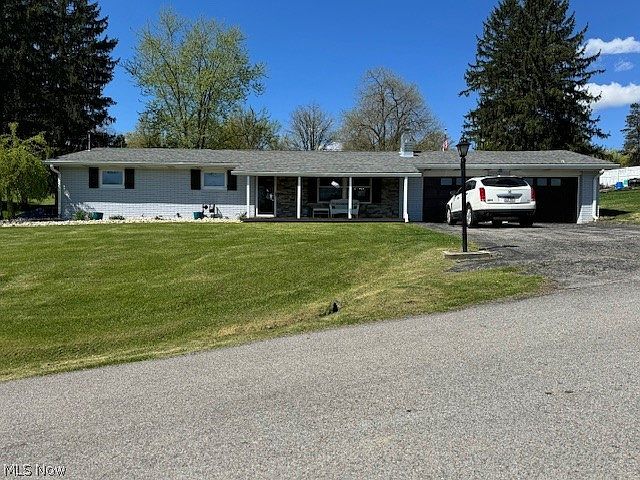 1st image of 110 Parkway Dr