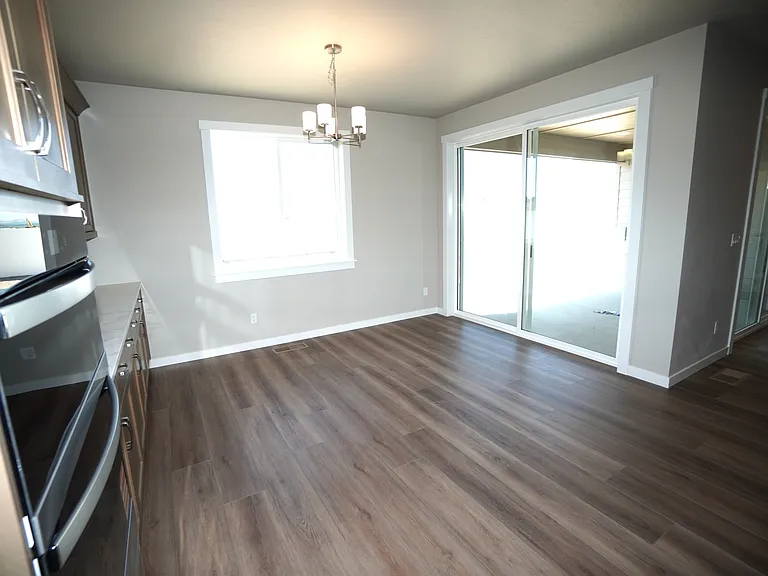 14561 Pine Knoll St — Photo 11